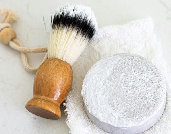cómo recortar una barba grande