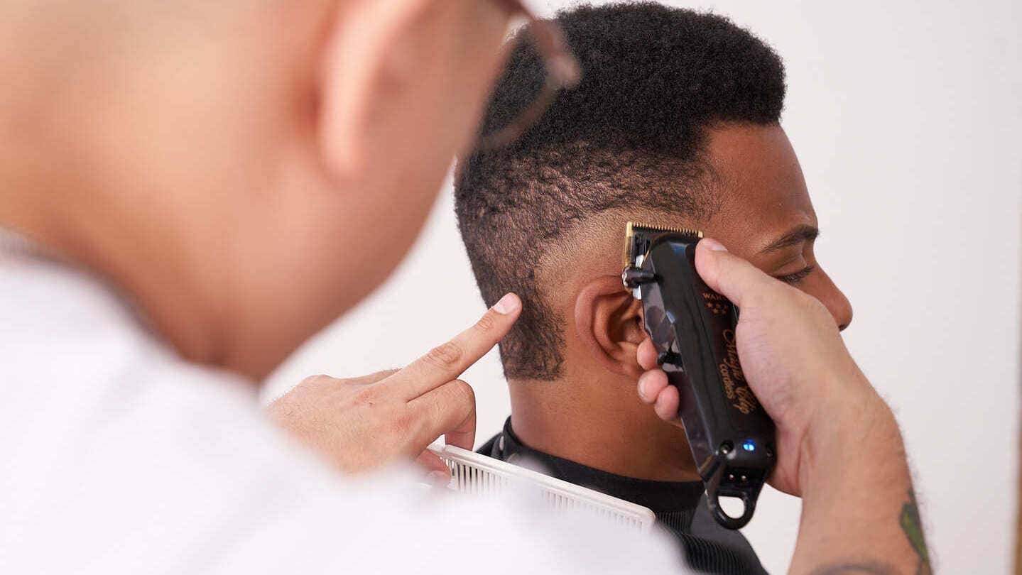 black cordless magic clip crunch blade